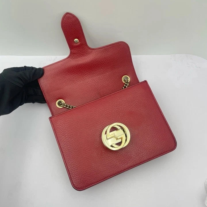 Gucci Red Grained Leather Small Accordion Chain Crossbody Bag For Women