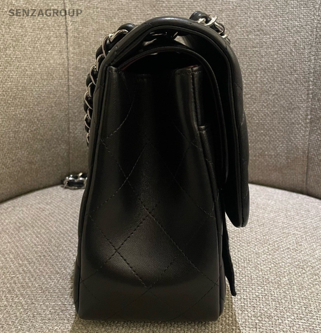 Chanel Classic Flap Jumbo Lambskin Chain Shoulder Bag Crossbody Black Women