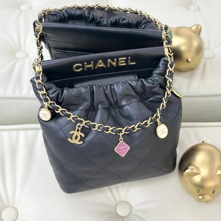 Chanel Lambskin Chain Shoulder Crossbody Bag Black Gold Women Classic S