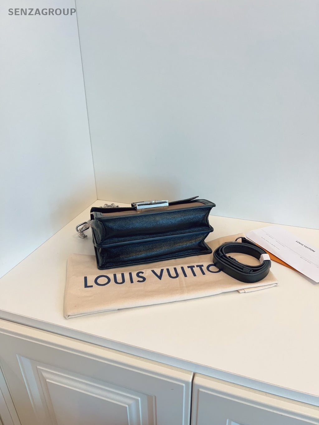 LOUIS VUITTON Monogram Black Brown Dauphine MM Shoulder Bag