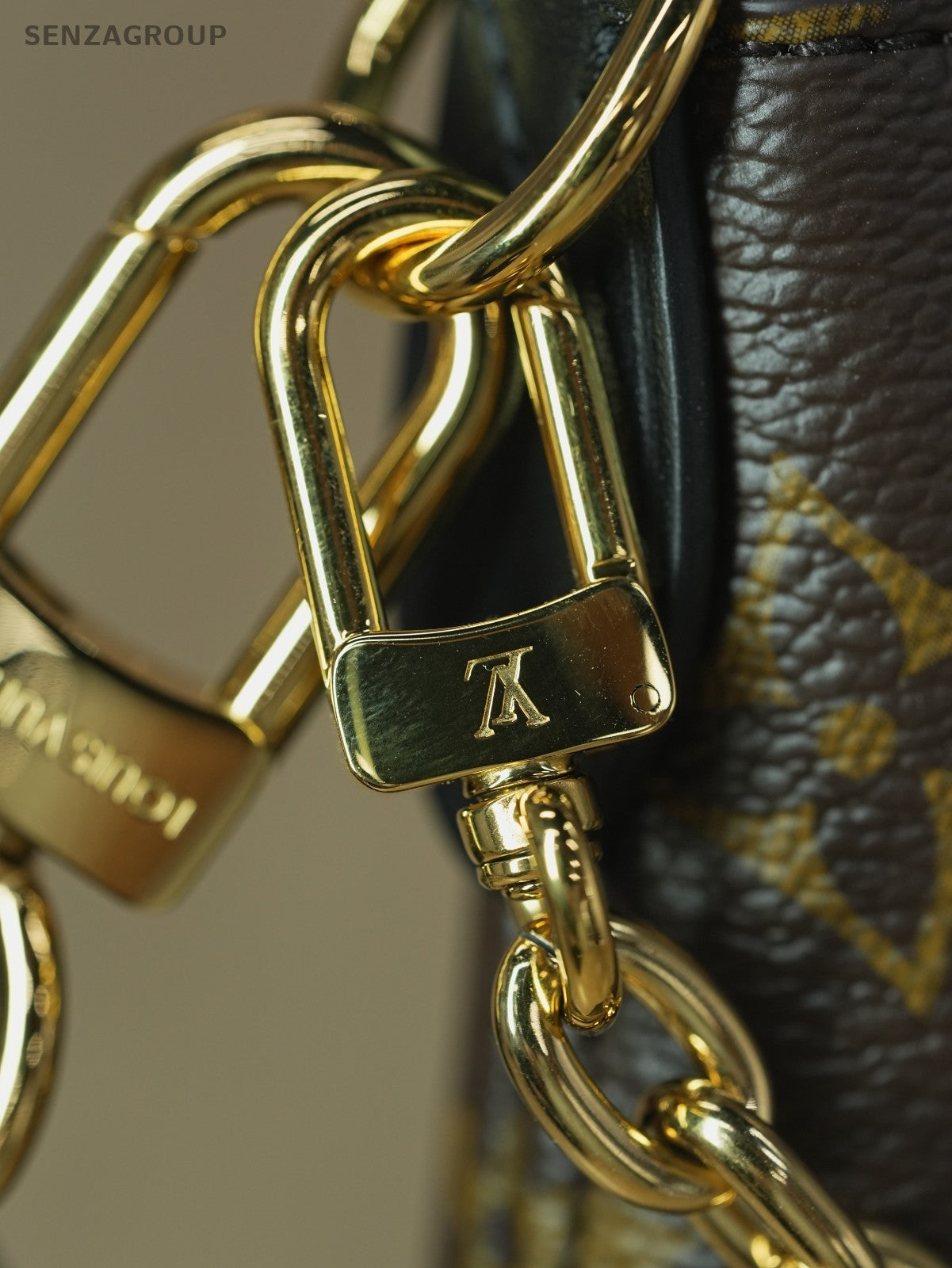 Louis Vuitton Monogram Back boulogne  Shoulder Crossbody bagM45832