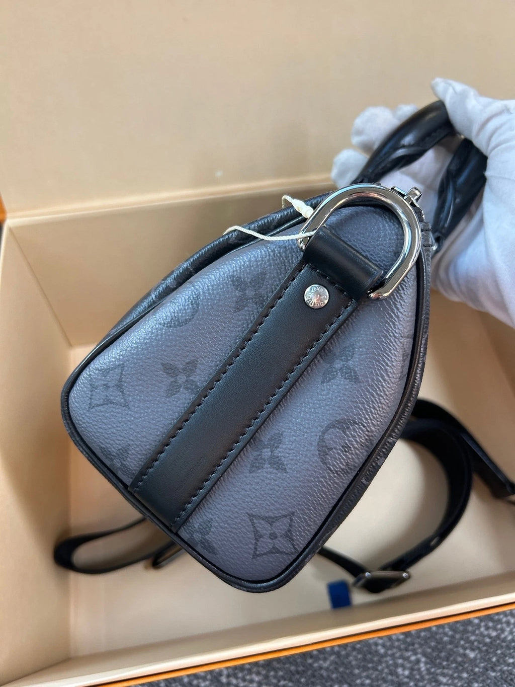 Louis Vuitton Keepall25 Black Handbag Crossbody Bag For Women