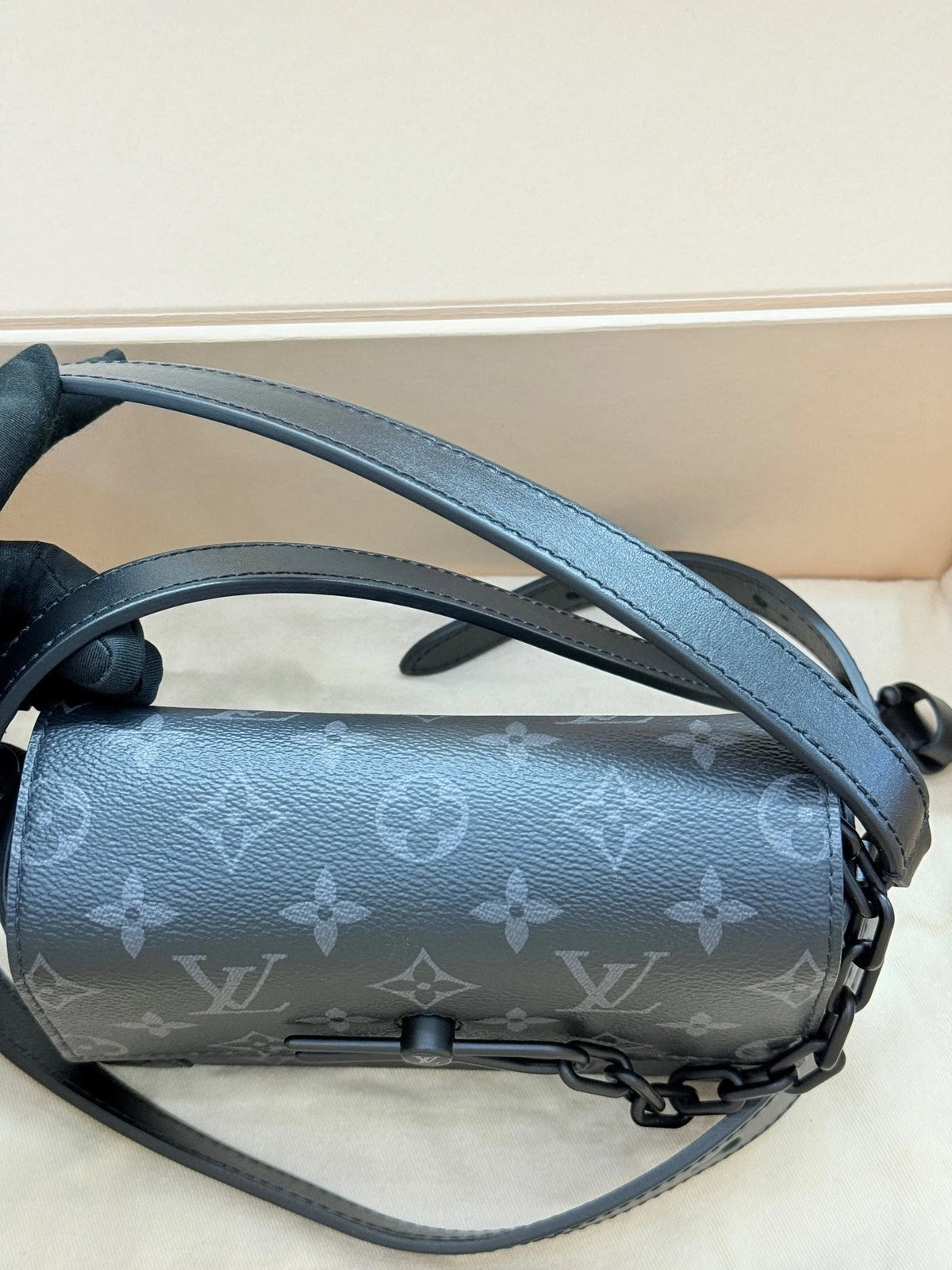 Louis Vuitton Black Leather Steamer Top Handle Bag For Women