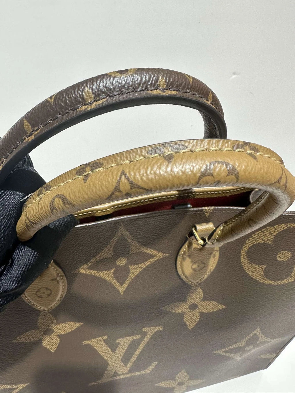 Louis Vuitton OnTheGo Monogram Canvas Tote Bag Excellent