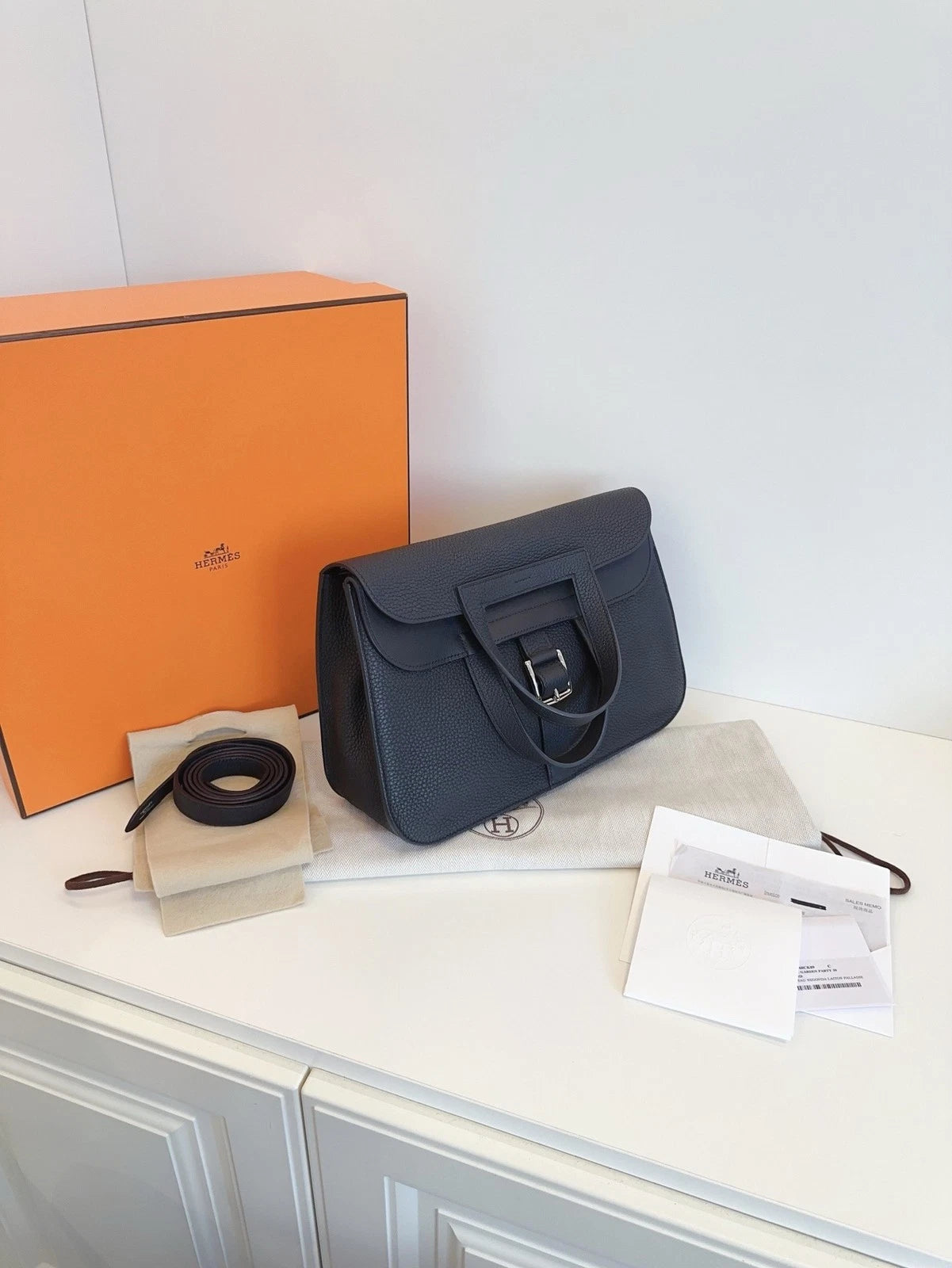 Hermès Halzan 31 Messenger Crossbody Bag Multi-Function<wbr/>al Daily Black