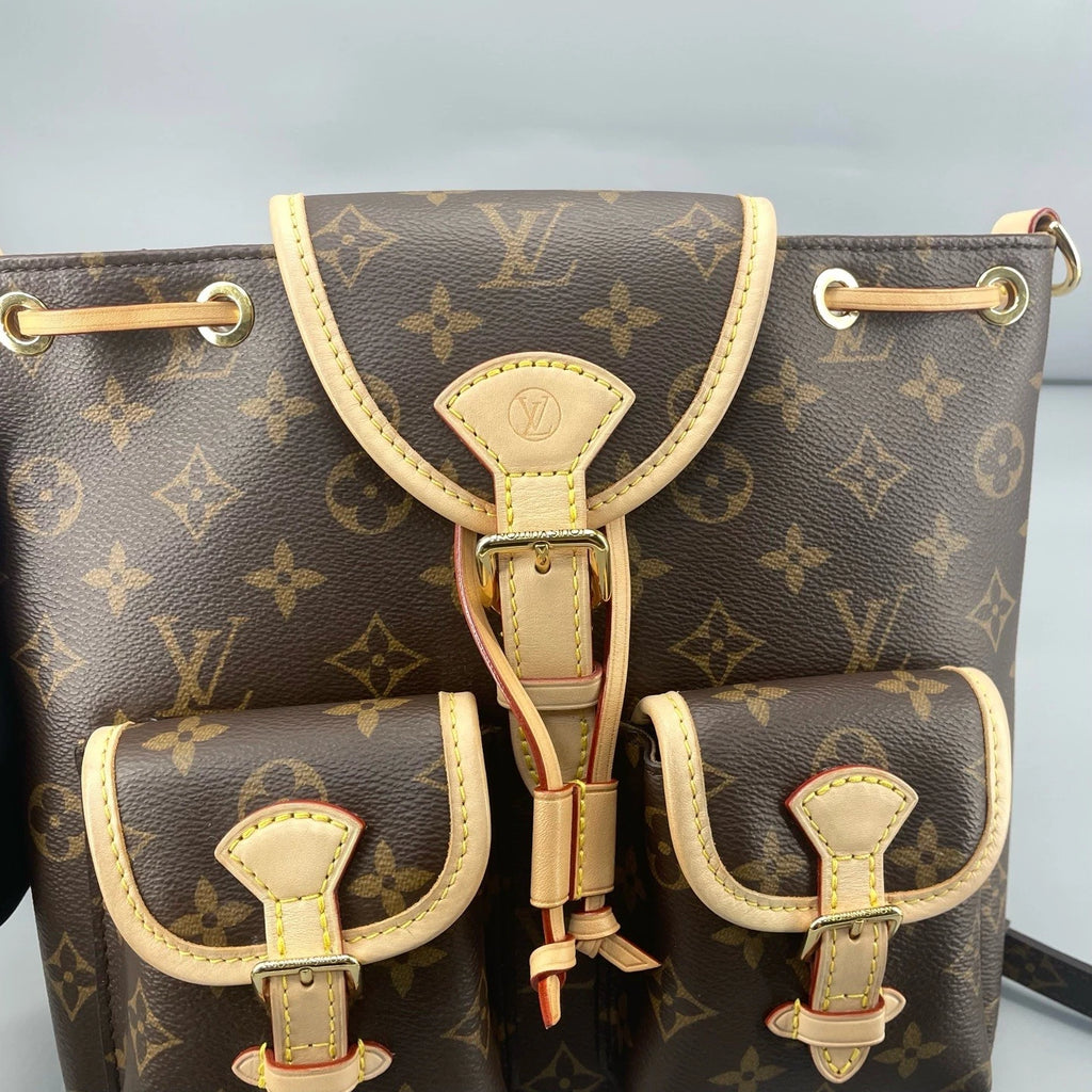 Louis Vuitton Canvas Frog Shoulder Bag For Women