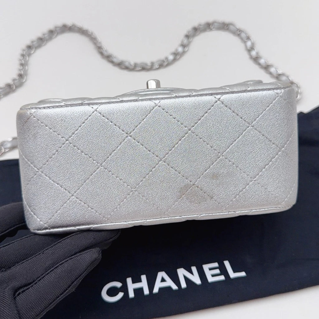 Chanel Classic Flap Mini Lambskin Silver Diamond Chain Shoulder Bag Crossbody