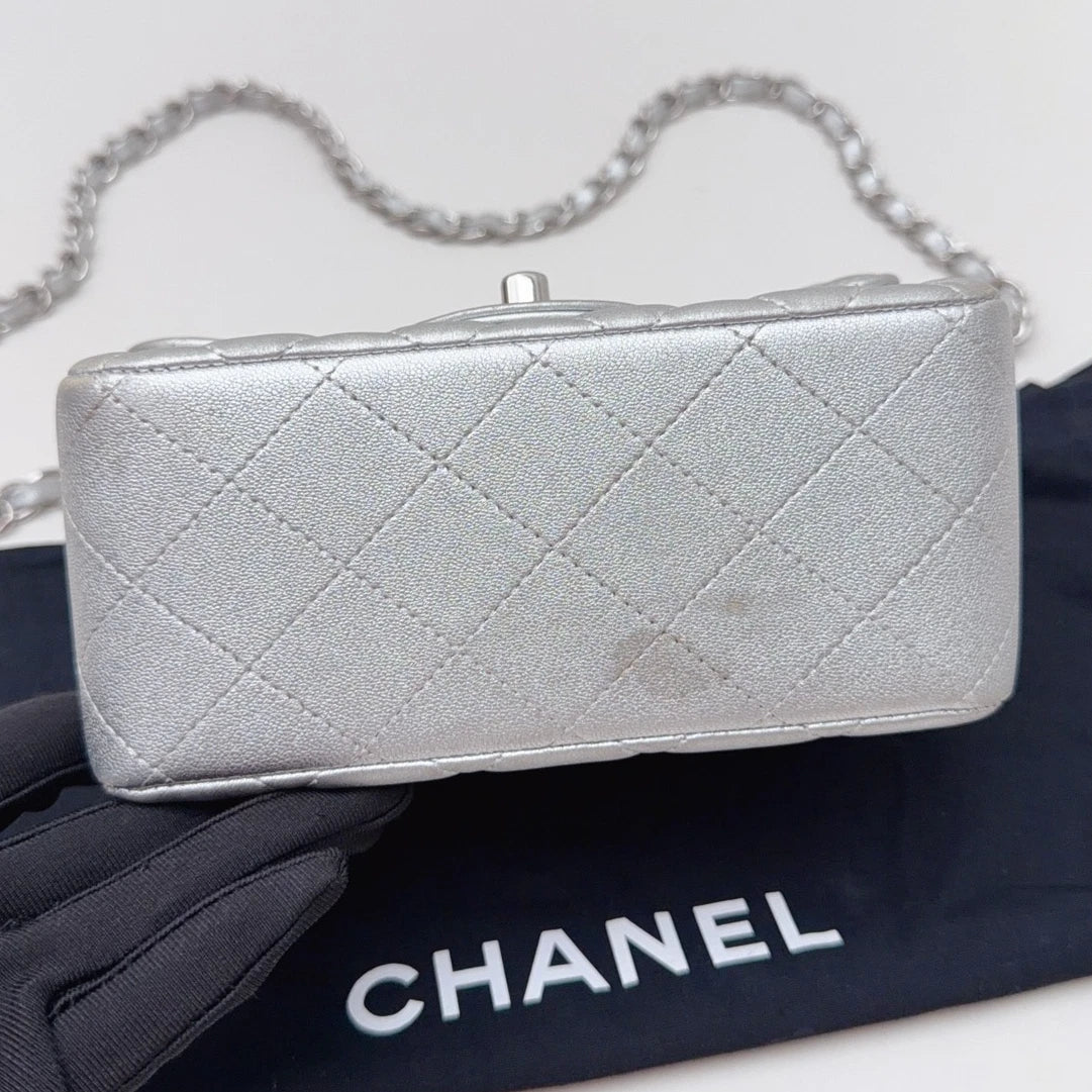 Chanel Classic Flap Mini Lambskin Silver Diamond Chain Shoulder Bag Crossbody