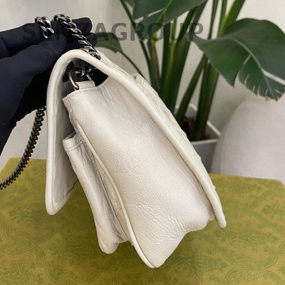 Saint Laurent Niki Small Chain Shoulder Bag in White - Classic Fashion for Women