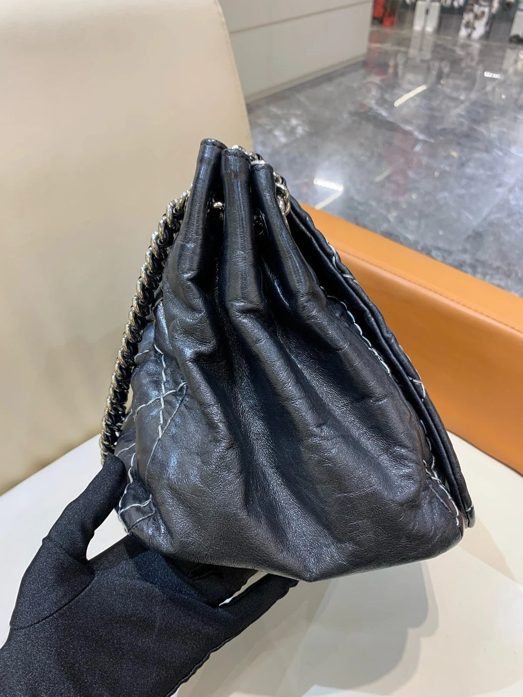 CHANEL Black Leather Pumpkin Chain Shoulder Bag For Women