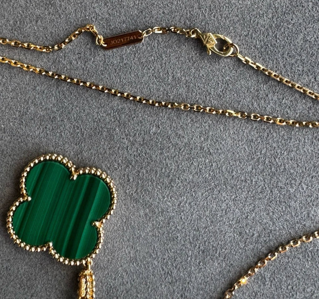 Van Cleef &amp; Arpels Magic Alhambra Long Necklace 18k Gold Malachite Pendant
