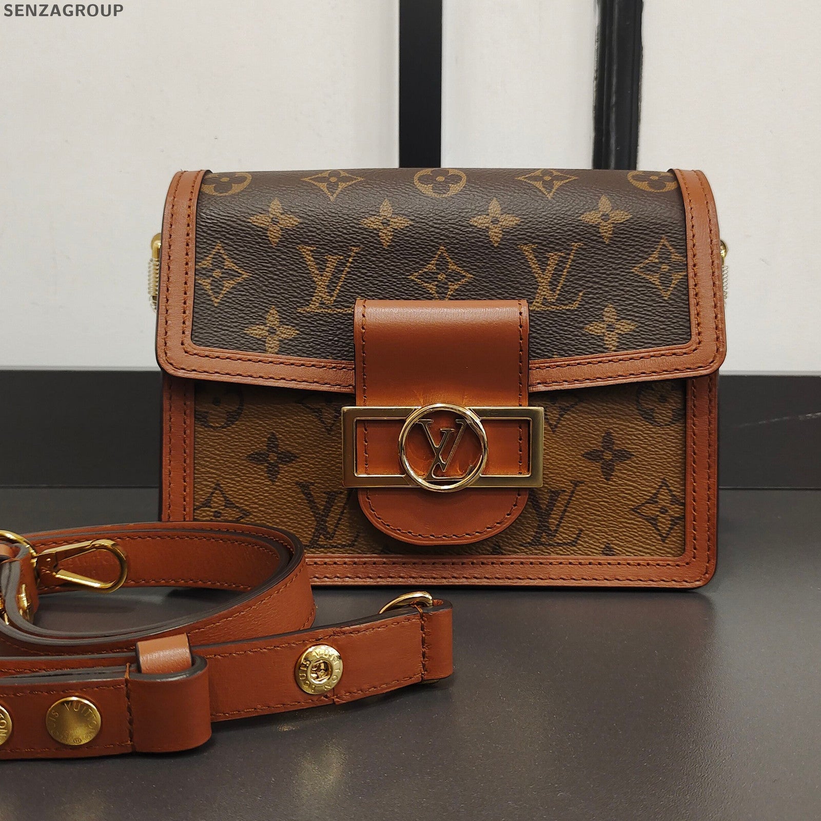 Louis Vuitton Dauphine MM Monogram Brown Crossbody Bag Women's Classic