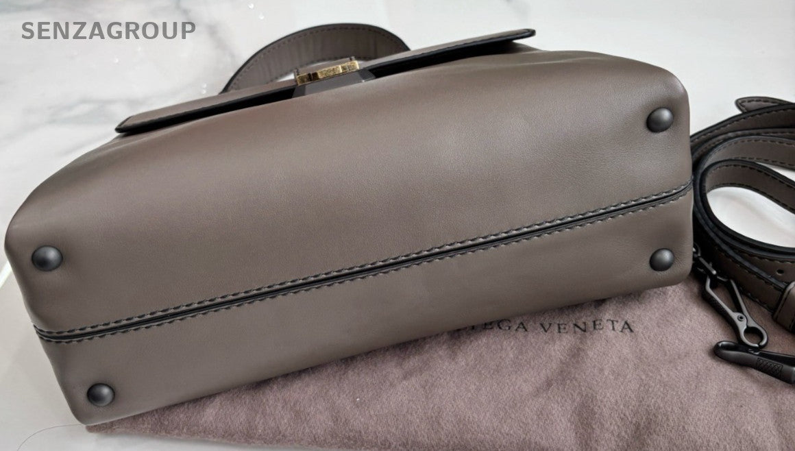 BOTTEGA VENETA Piazza Top handle Shoulder handbag Leather Weaving Dark grey