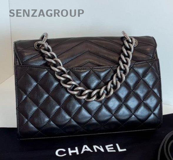 Chanel Calfskin Chain Top Handle Shoulder Bag Crossbody Black Silver Used Women