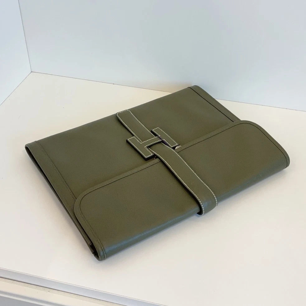 Hermes Jige Clutch Epsom Green H-Style Flap Closure Unisex Fashion