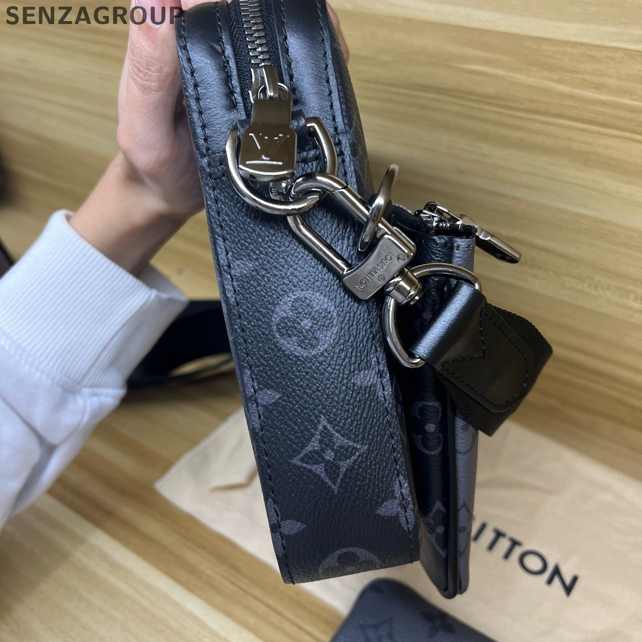 Louis Vuitton Monogram Tri-fold Shoulder Bag Black Silver Unisex Classic