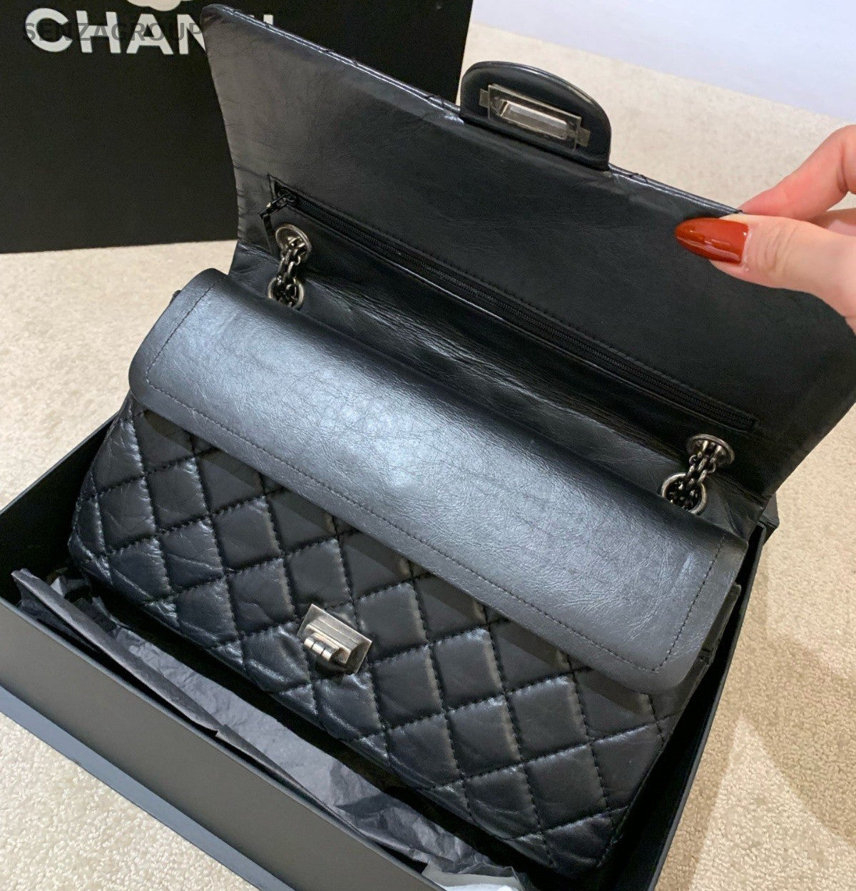 Chanel Diamond MM Chain Calfskin Shoulder Bag Black Silver Women Classic