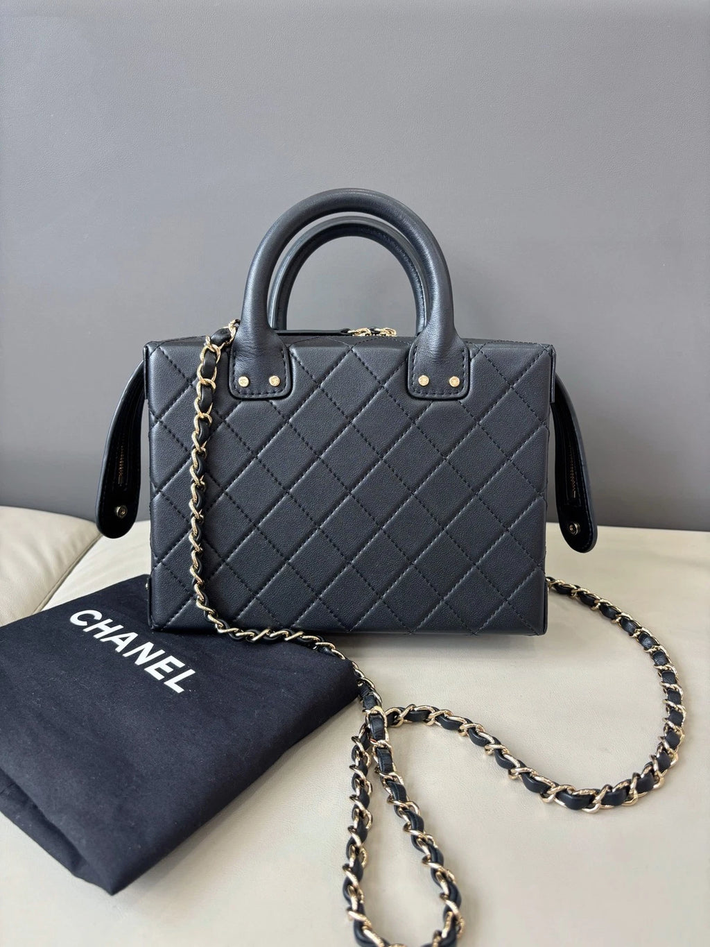 Chanel Cosmetic Case Box Bag Crossbody Handbag Daily Use Black Gold