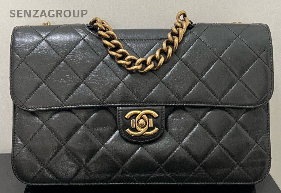 Chanel Diamond Pattern Chain Shoulder Bag Crossbody Black Gold Women Classic