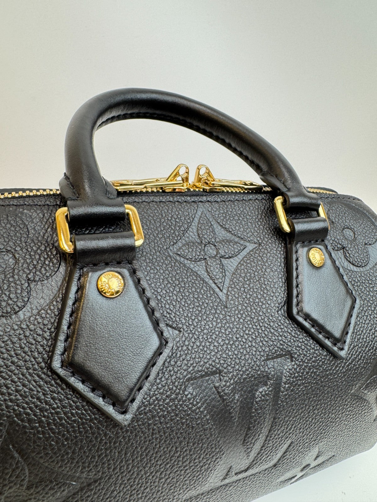 Louis Vuitton Speedy20 Black Monogram Empreinte Shoulder bag Almost Brand NEW