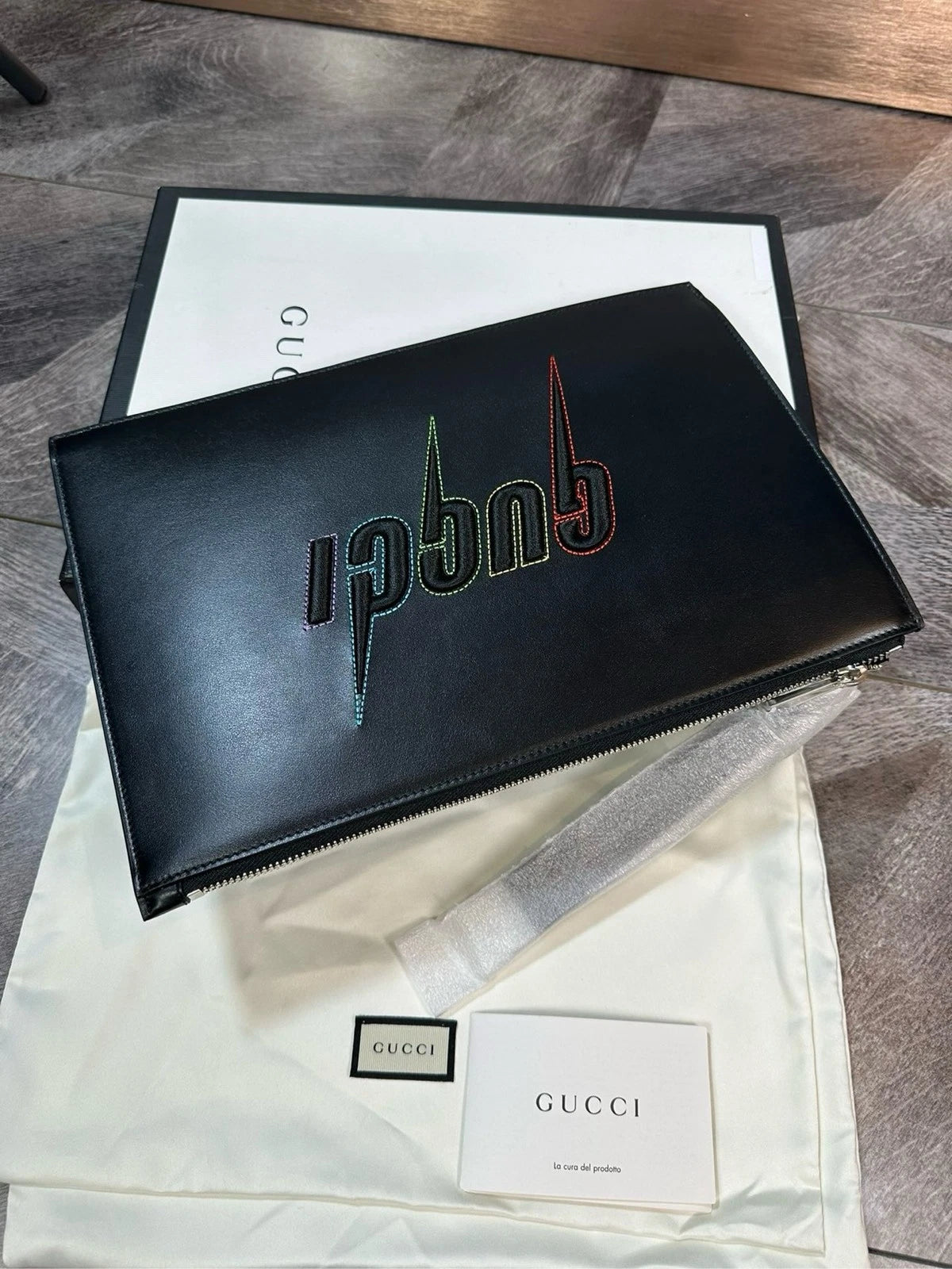 GUCCI Colorful Logo Embroidered Full Leather Clutch Bag Women