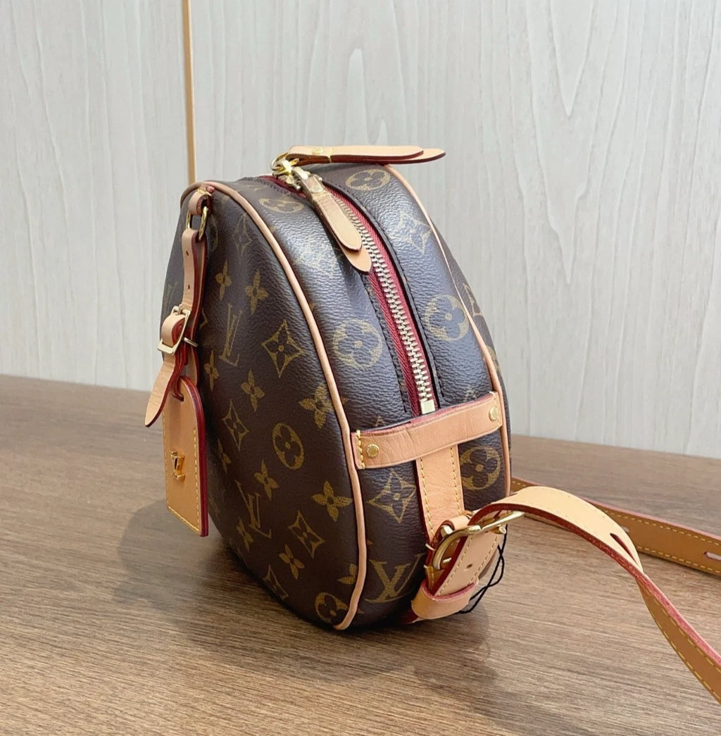 Louis Vuitton Boite Chapeau Souple Monogram GM Shoulder Bag Crossbody Bag Women