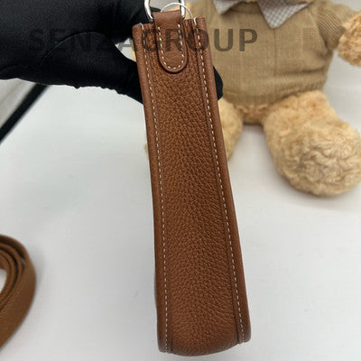 Hermès Evelyne Bag Gold Brown Silver Hardware Shoulder Crossbody Bag