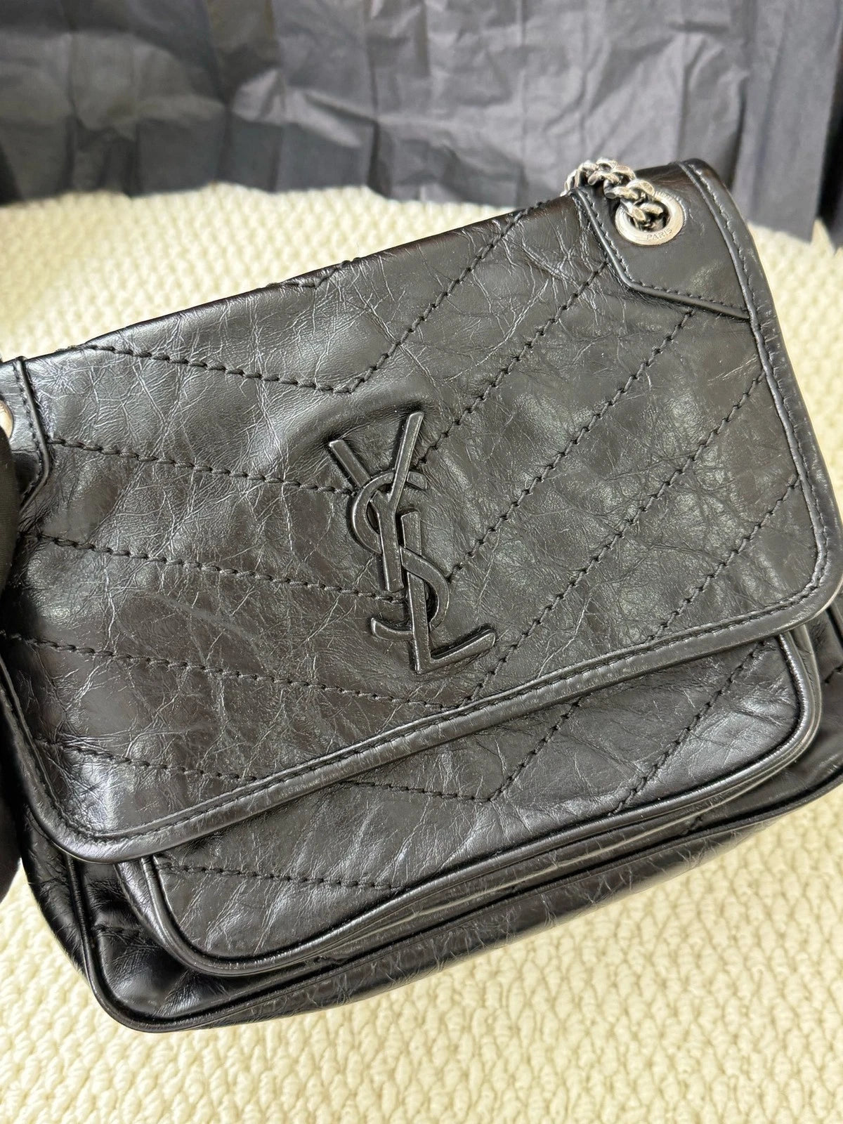 Saint Laurent Niki Leather Black Shoulder Bag Crossbody Excellent