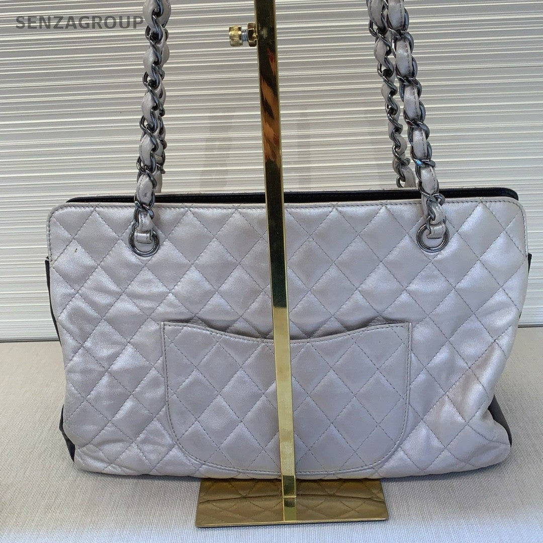 CHANEL GST Vintage Chain CC Logo Shoulder bag Silver Black Women