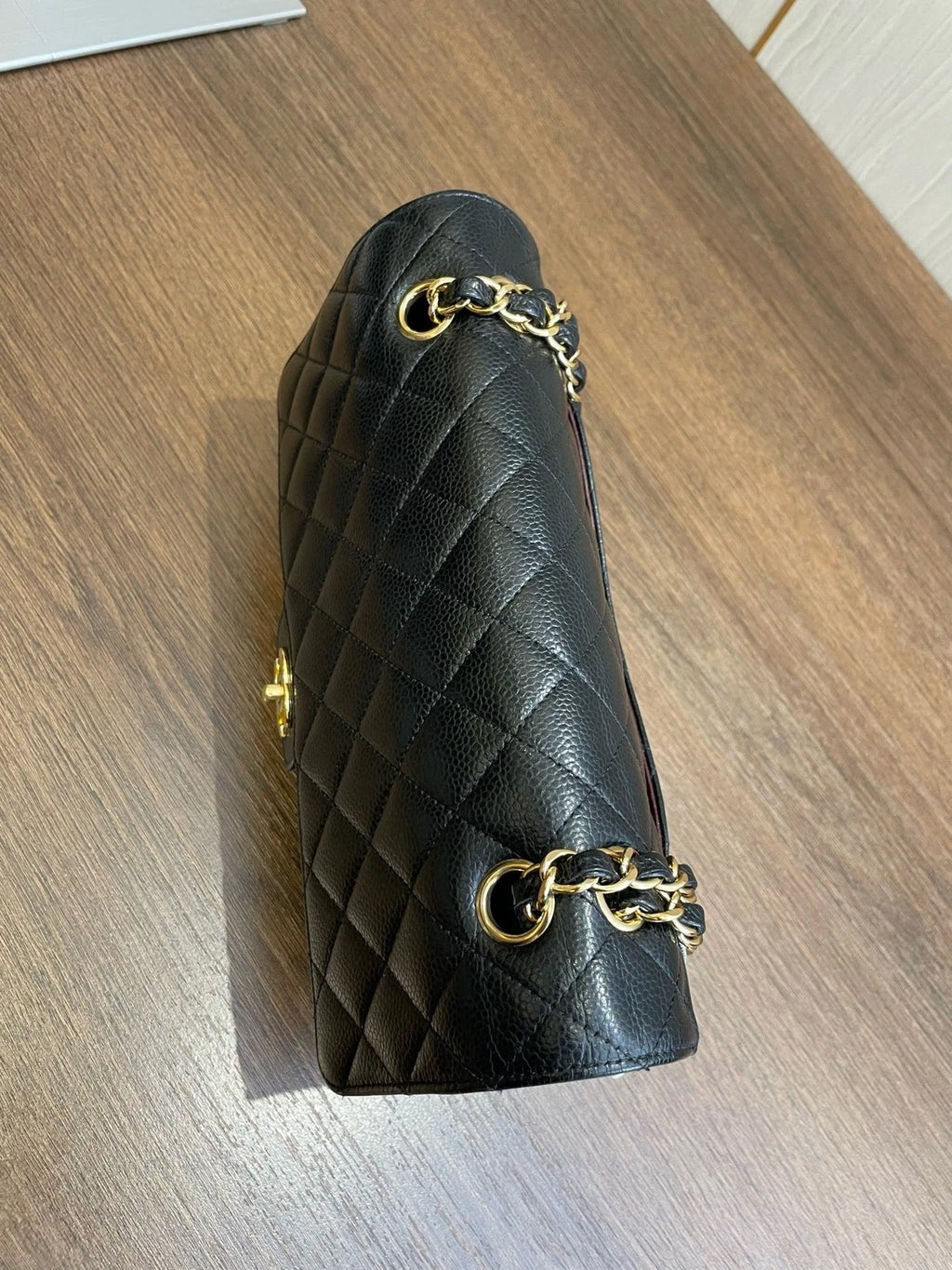 CHANEL Classic Flap Series Medium Caviar Chain Shoulder Crossbody Bag Daily Use