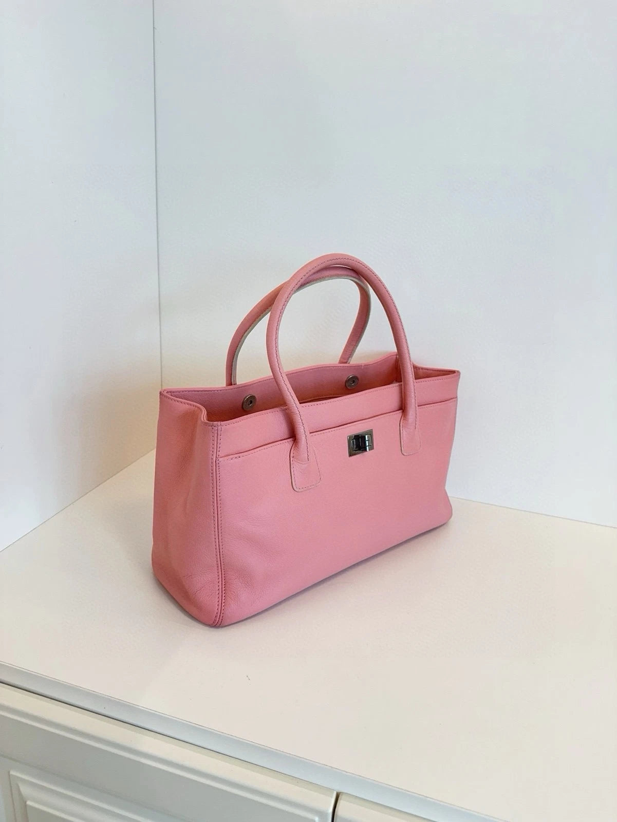 Chanel 2.55 Cerf Pink Leather Tote Bag Excellent