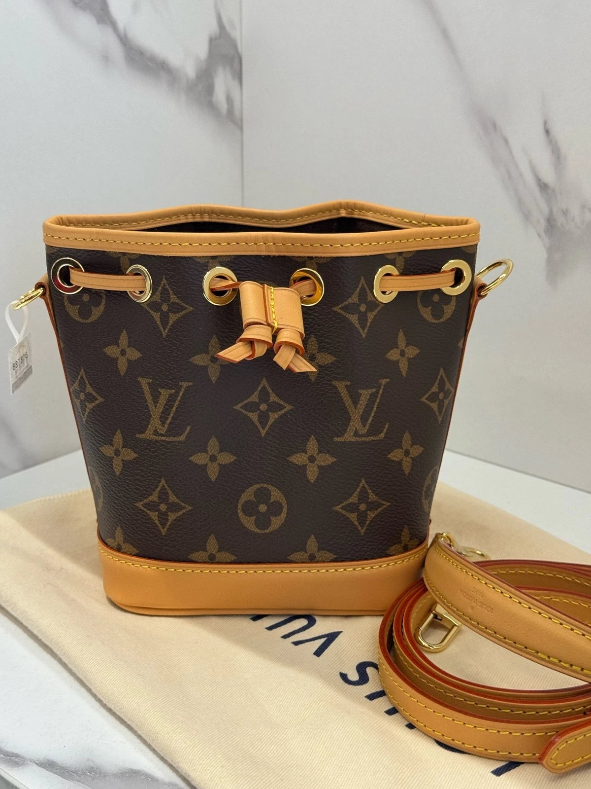 Louis Vuitton Noe Canvas Shoulder Bag Excellent