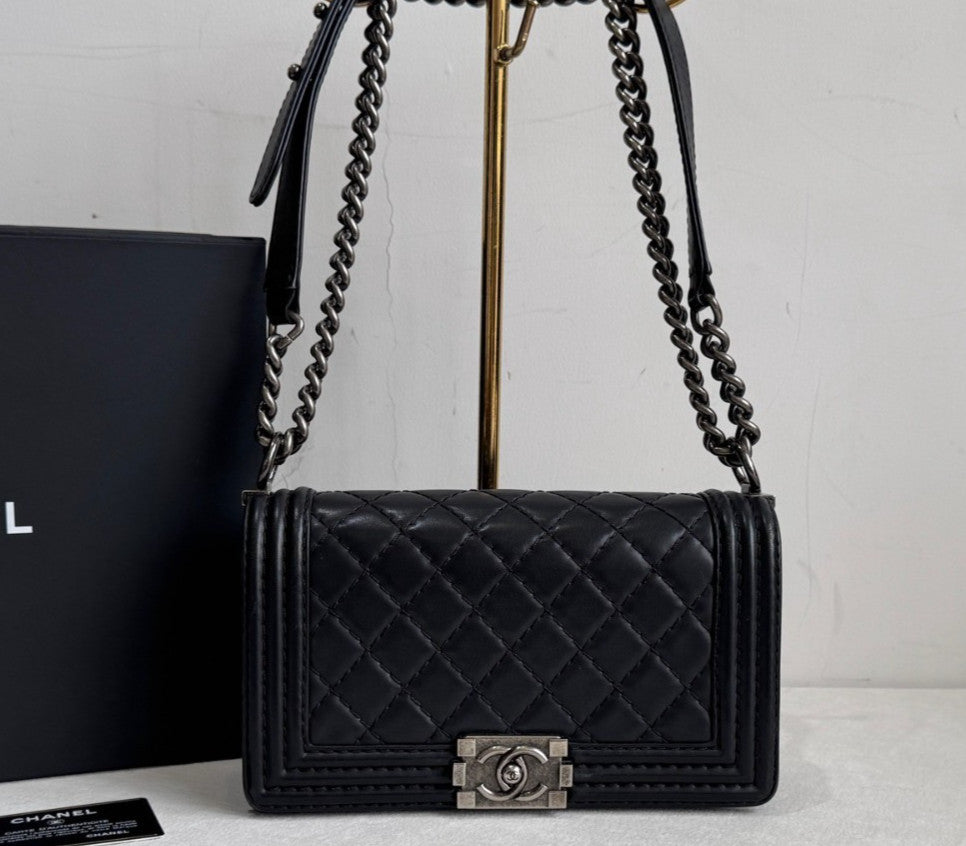 Chanel Leboy MM Chain Shoulder Bag Crossbody Black Silver Women Classic Diamond