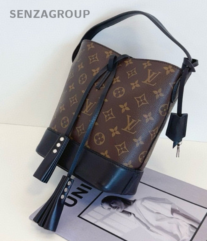 Louis Vuitton Idol NN14 Bucket Handbag Shoulder bag