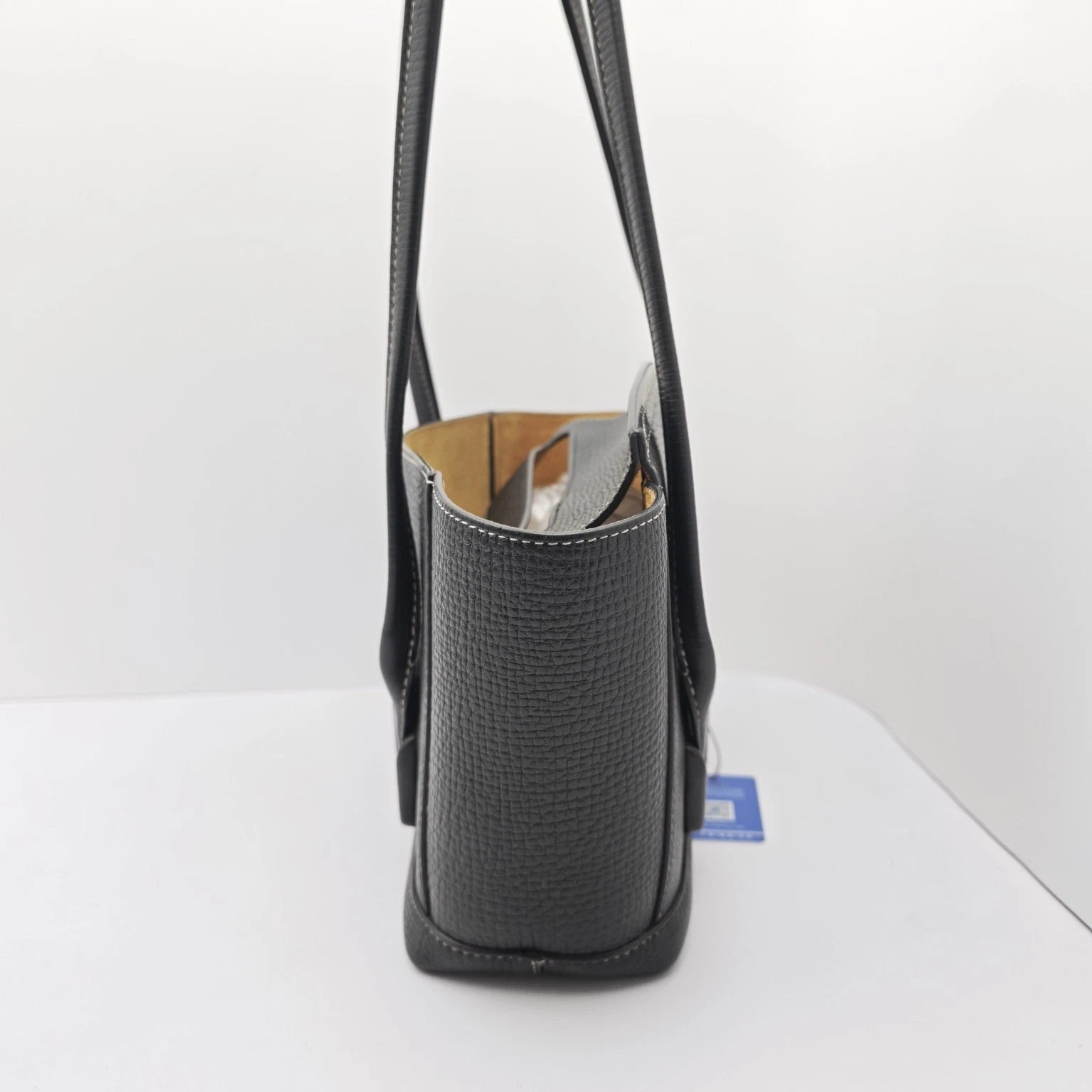 Bottega Veneta Black Woven Calfskin Arco33 PM Handbag Crossbody For Women
