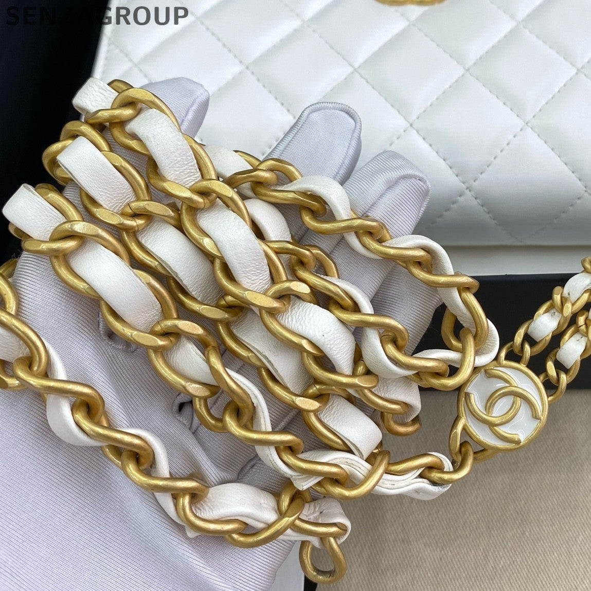 Chanel WOC Quilted Chain Shoulder Bag in White Gold - Classic Women's