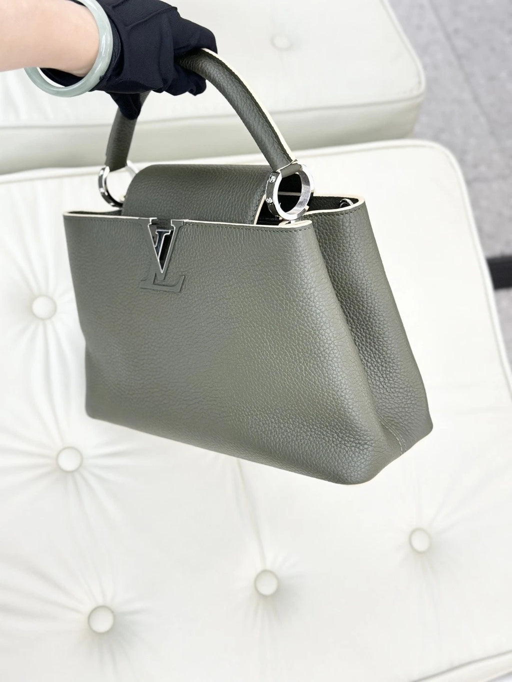 Louis Vuitton Capucines MM Calfskin Top Handle Crossbody Bag Green Women S