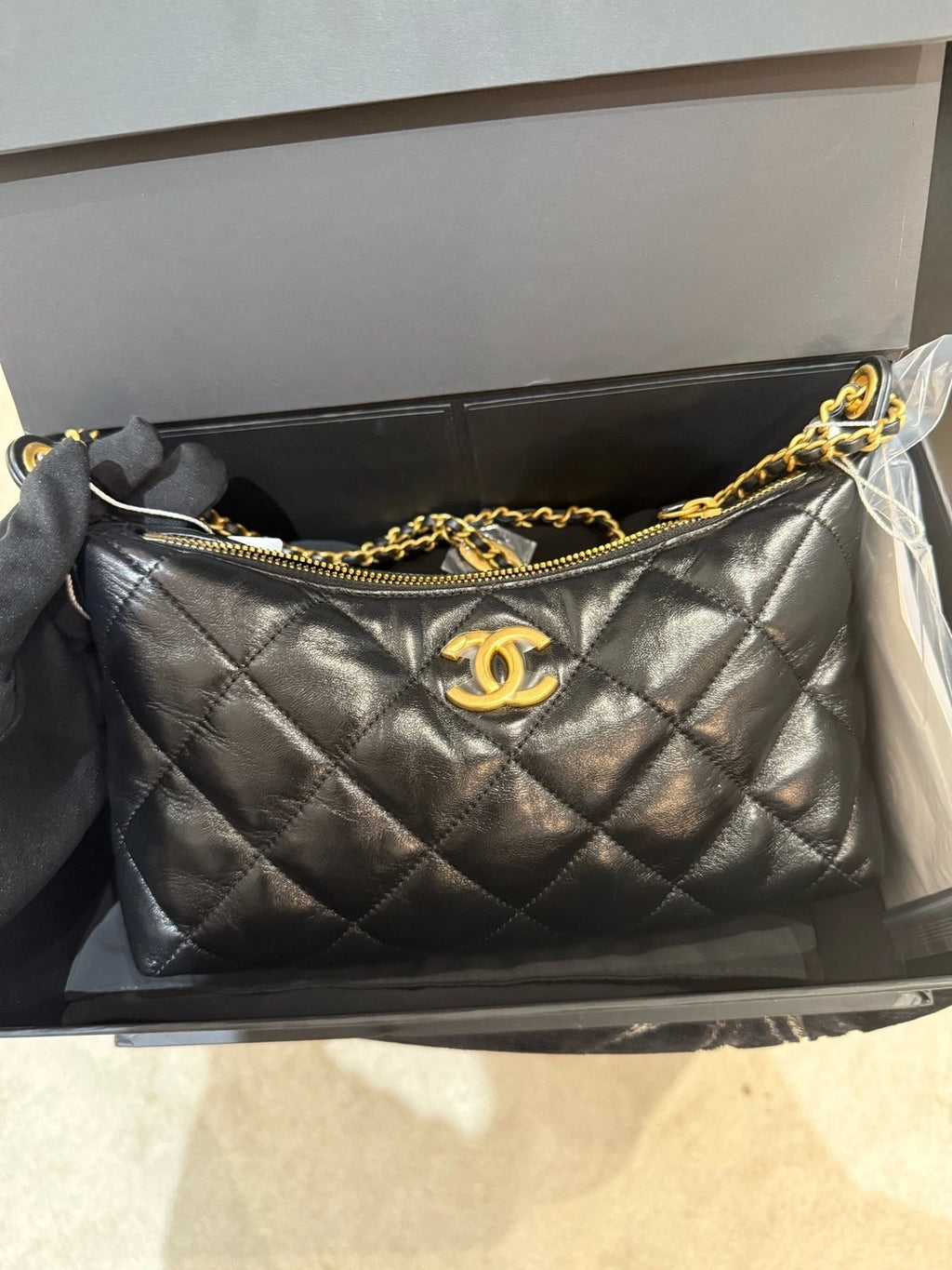 CHANEL Gold Coin Lambskin Shoulder Bag For Women