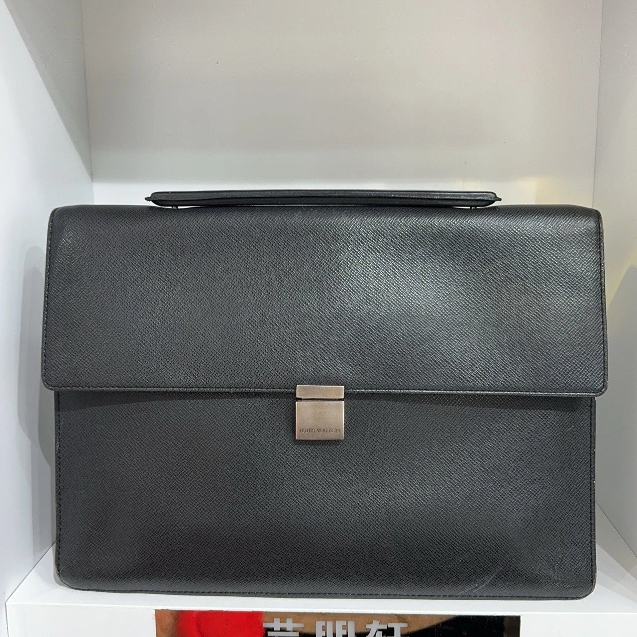Louis Vuitton Taïga Angara Epi Leather Black Handbag Silver Hardware