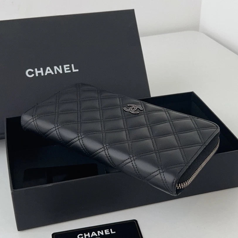 Authentic Chanel Diamond Silver Zipper Black Long Wallet Clutch