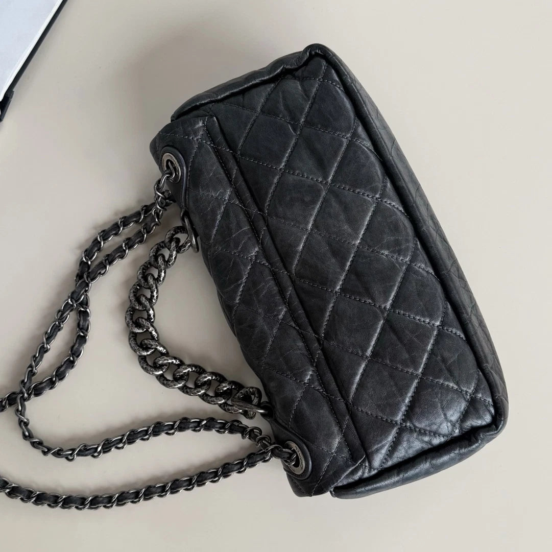 Chanel Calfskin Diamond Silver Chain Shoulder Bag Crossbody Gray