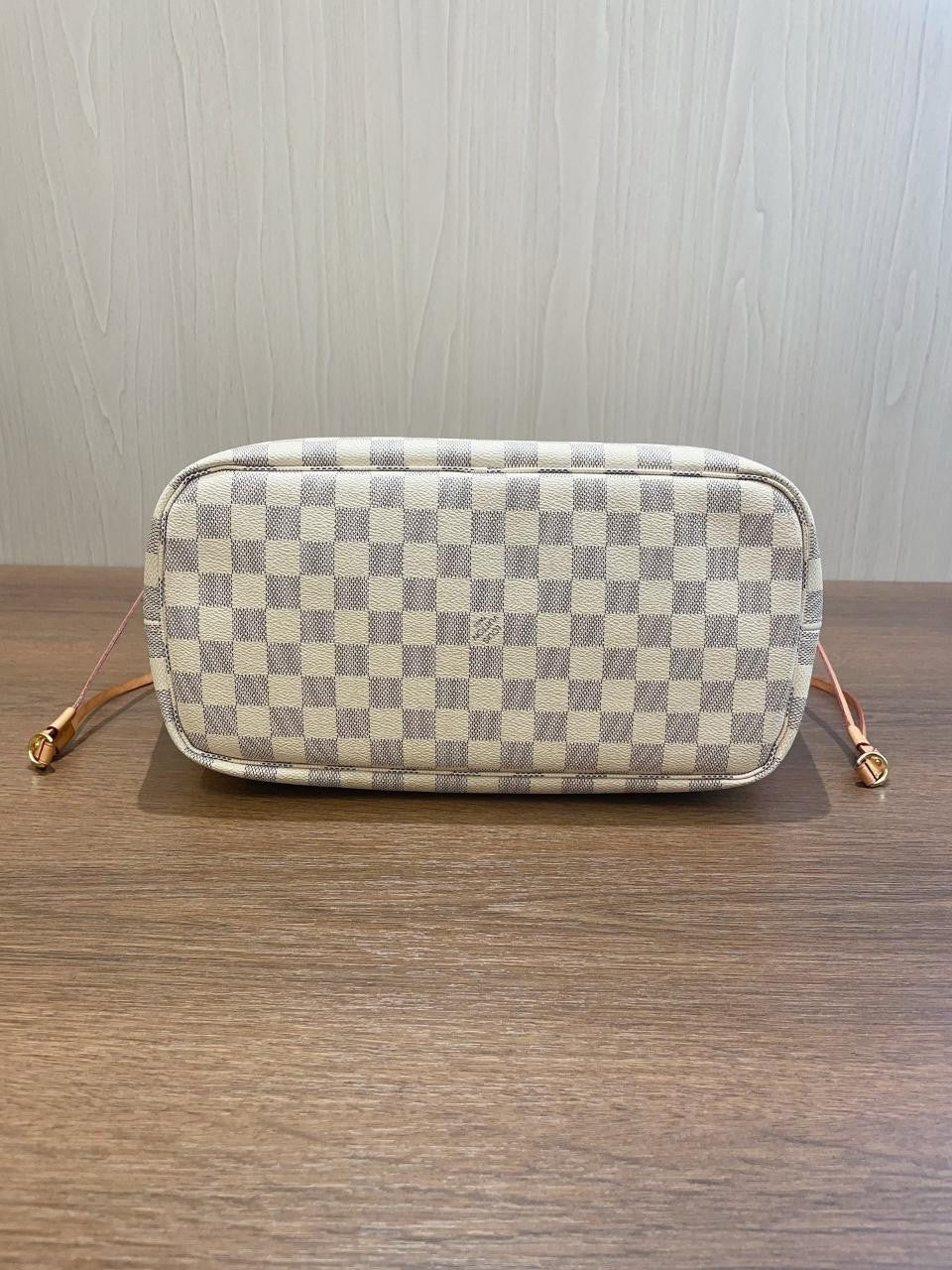 SJ0001 Neverfull MM white damier