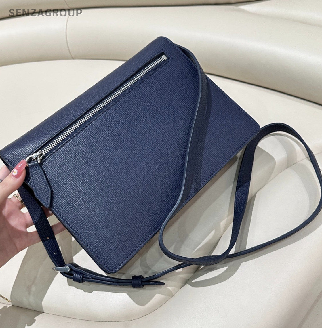 Burberry Canvas Leather Shoulder Crossbody Bag Women Multicolor Almost Brand new