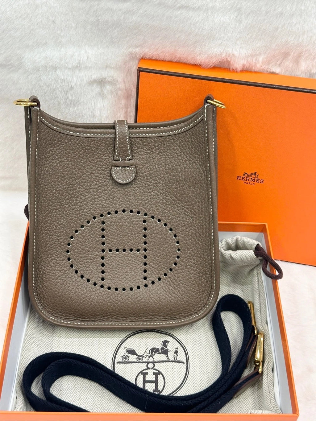 Hermes Leather Grey Mini Evelyn Shoulder Bag for Women