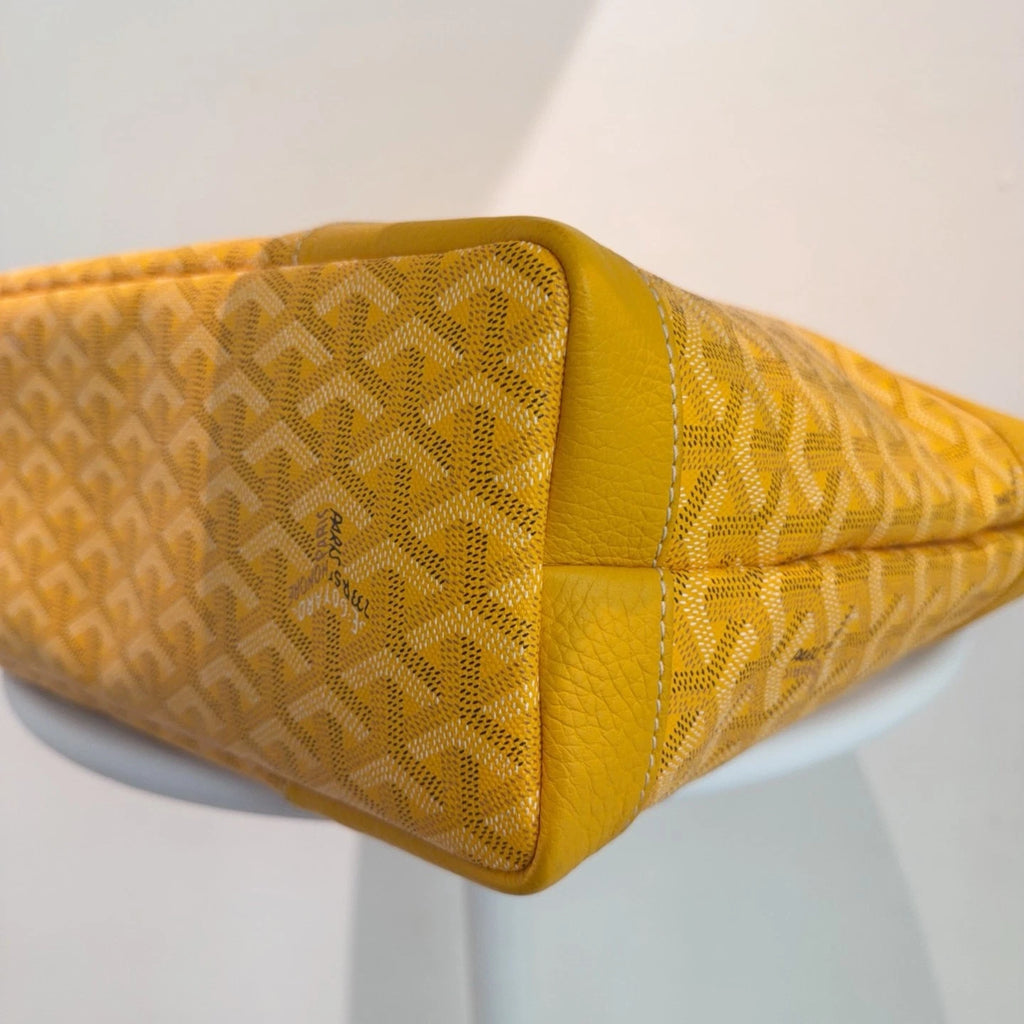 Goyard First Edition Hobo Bag Adjustable Strap Crossbody &amp; Shoulder Bag