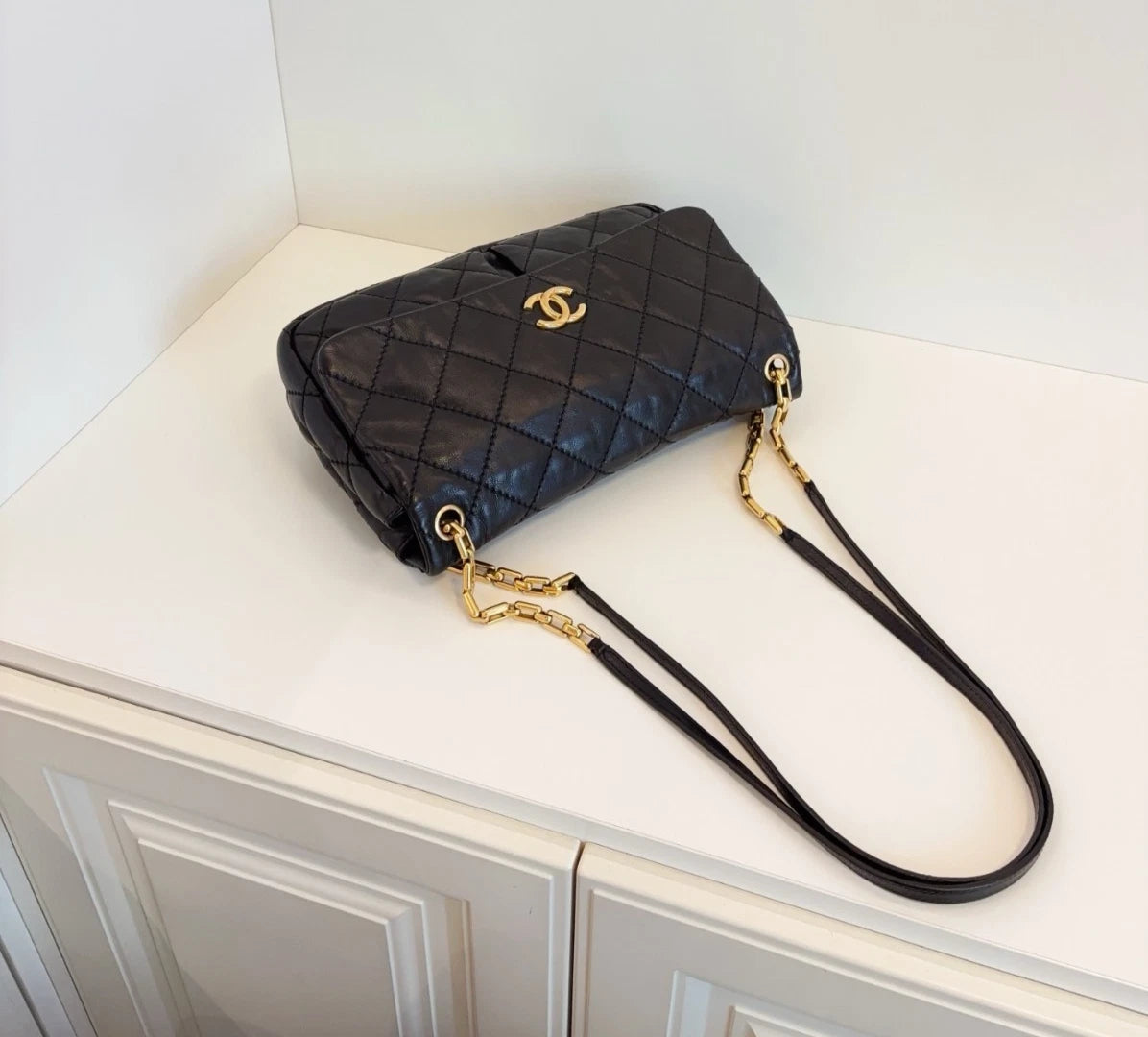 Chanel Classic Flap Jumbo Calfskin Diamond Shoulder Bag Crossbody Bag Women