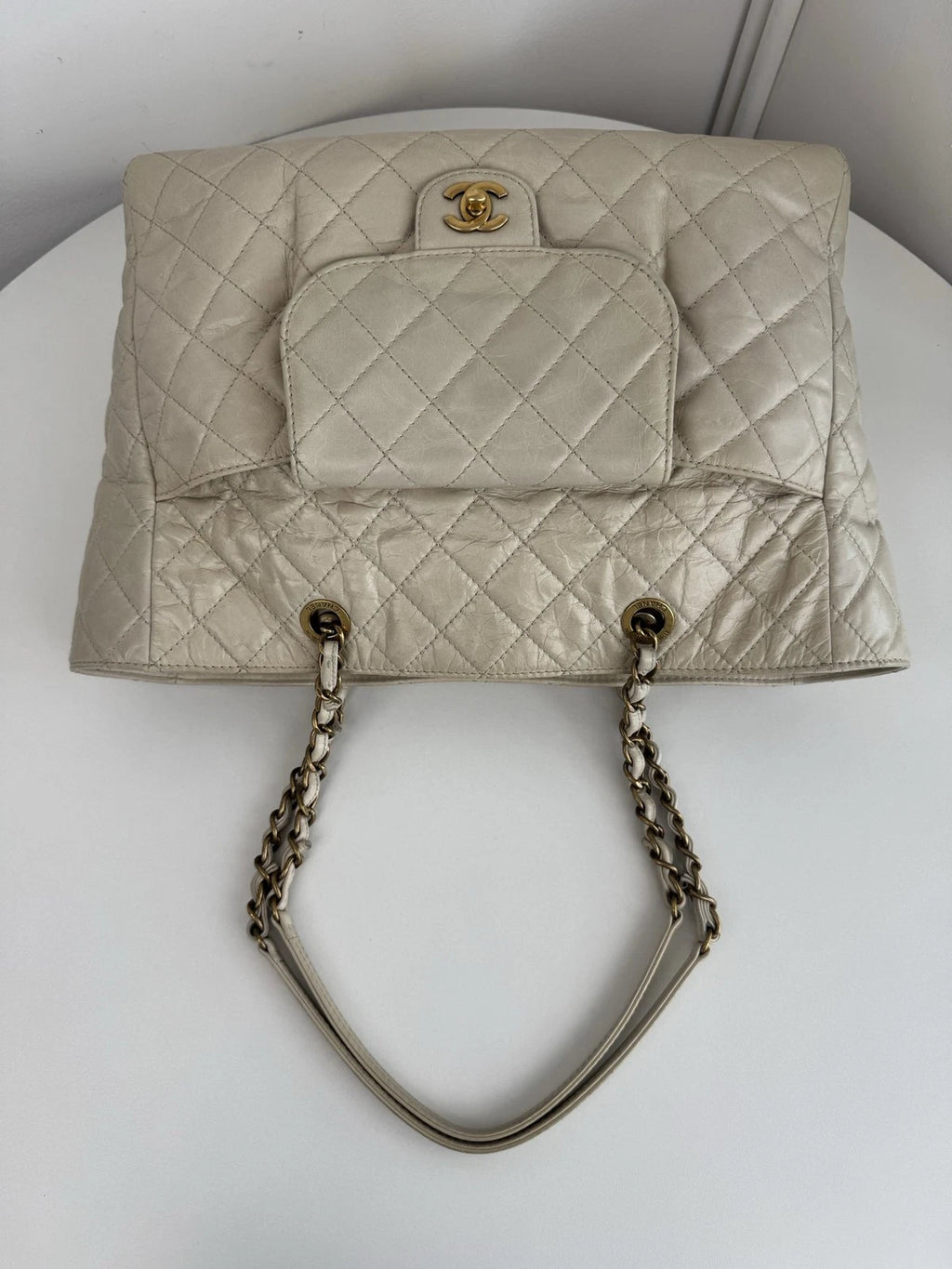 Chanel Tote Beige Chain Shoulder Bag Gold Hardware Women Fashion