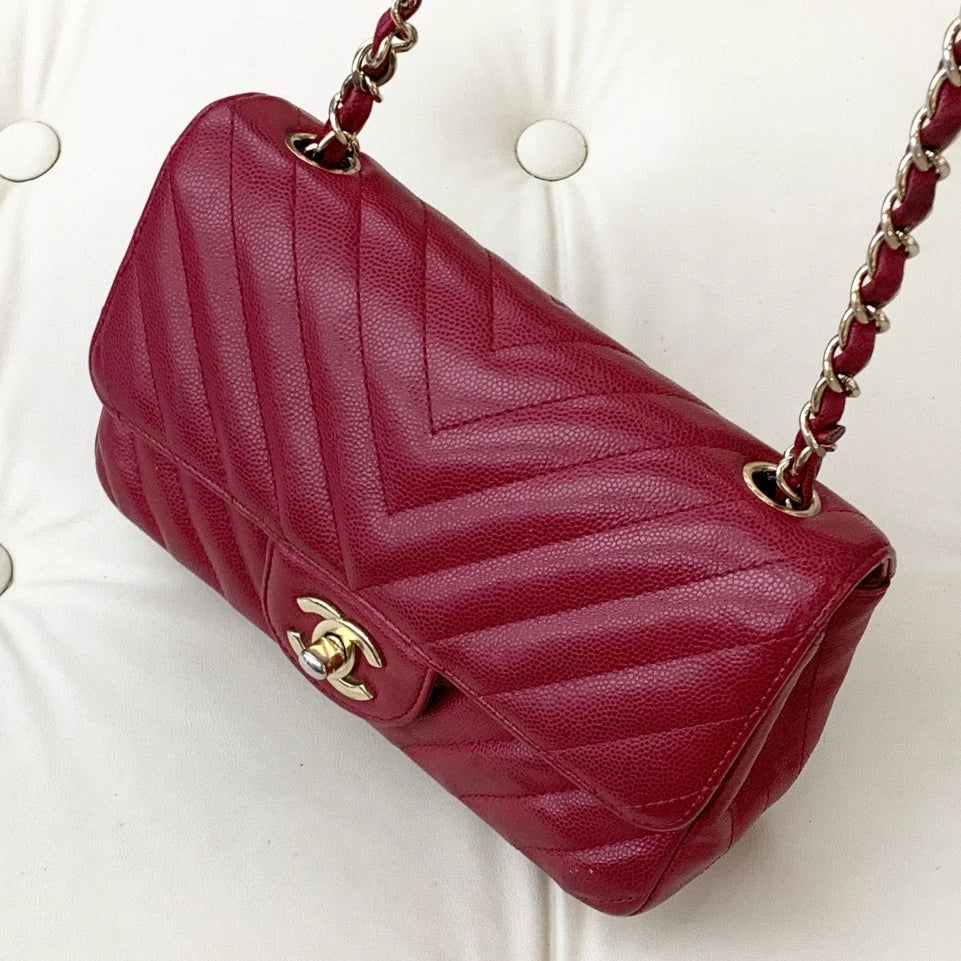 Chanel Classic Flap Mini Chain Calfskin Shoulder Bag Crossbody Red Gold Women S