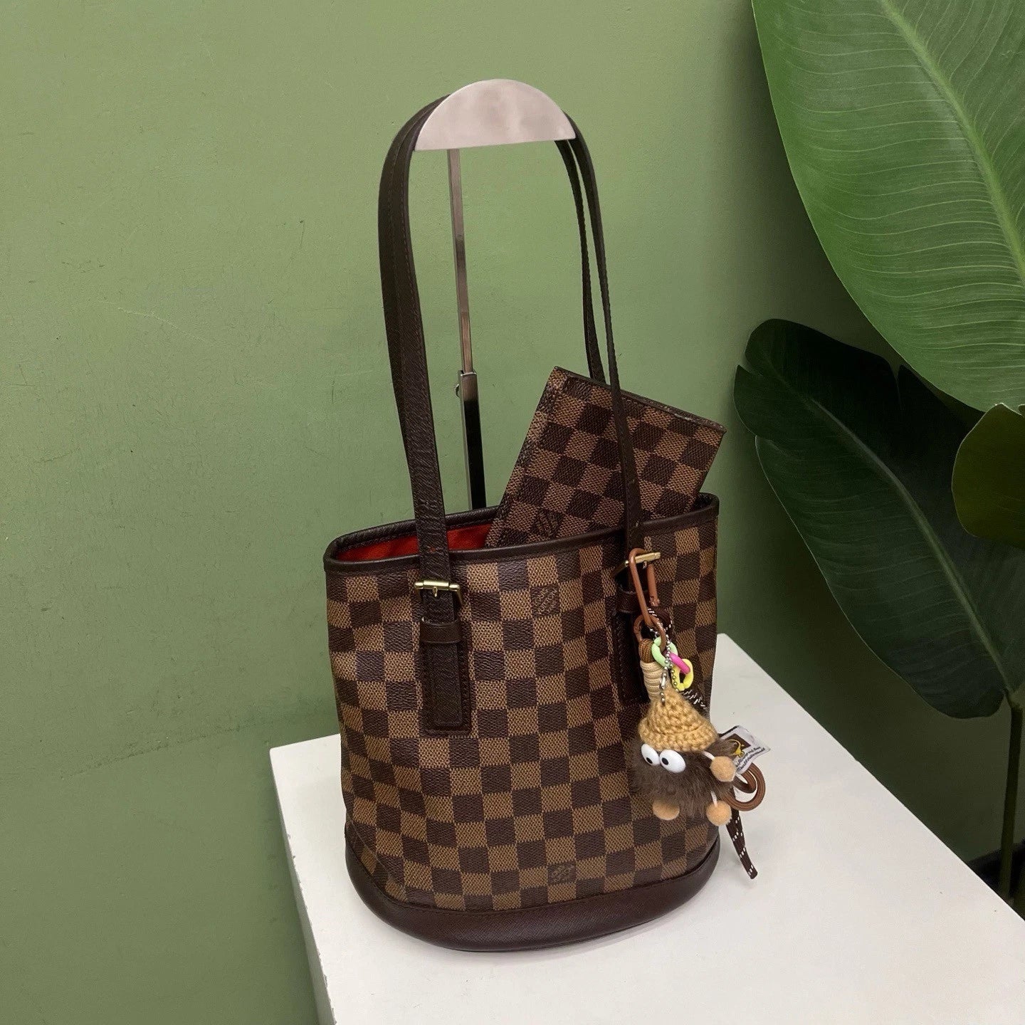Louis Vuitton Damier Ebene Bucket Brown Shoulder Bag Women Classic