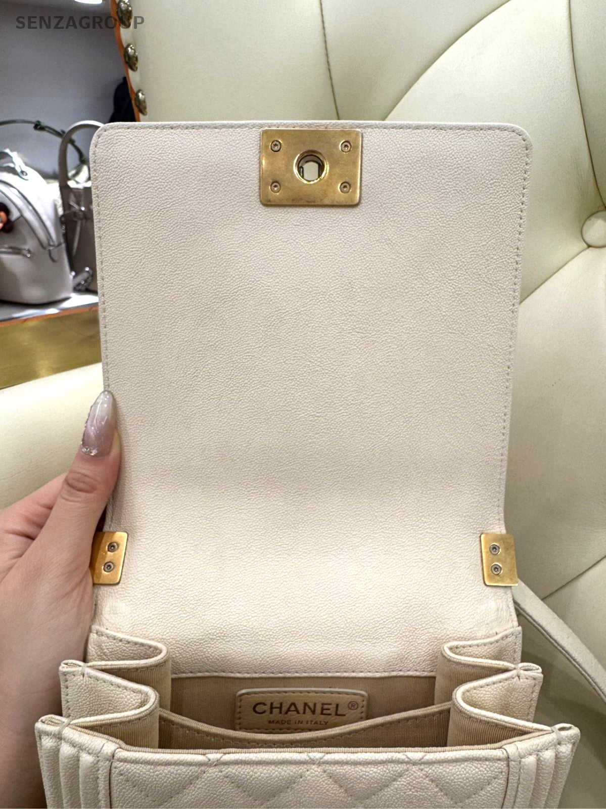 CHANEL Leboy Caviar Calfskin Chain Shoulder bag White Gold Women